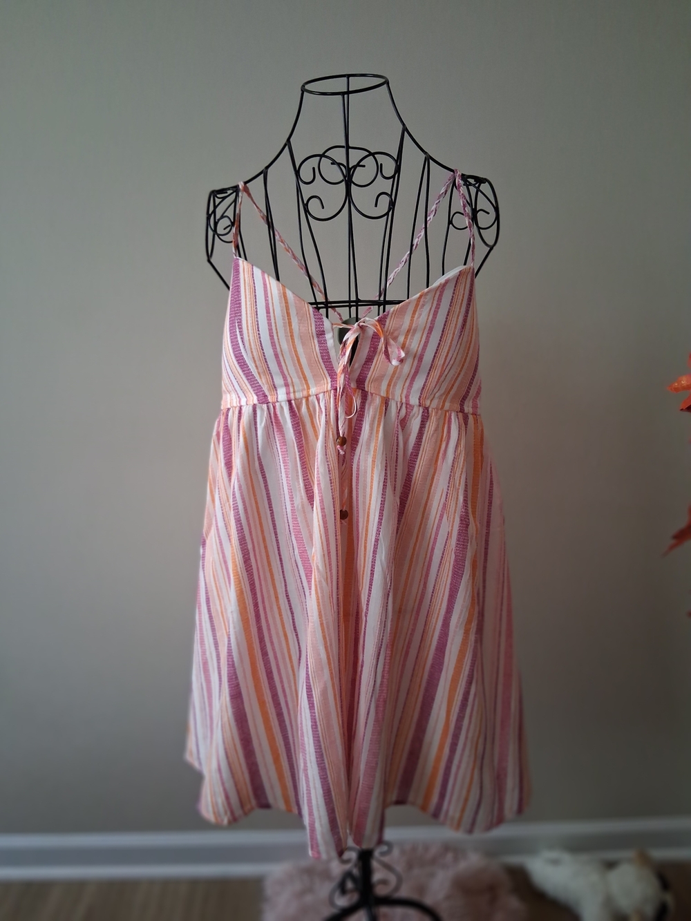 NWTS Striped Summer Sundress L & Gold Butterfly Leaf Earrings